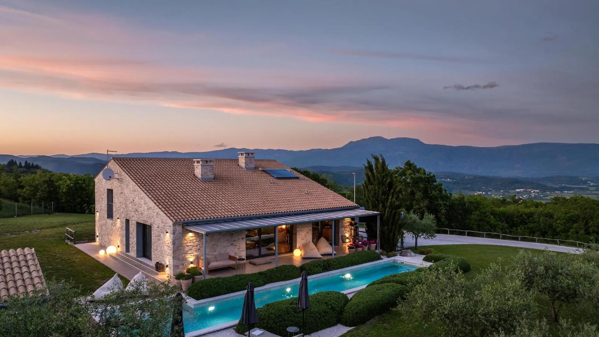 Villa Poimon Pićan 0*,